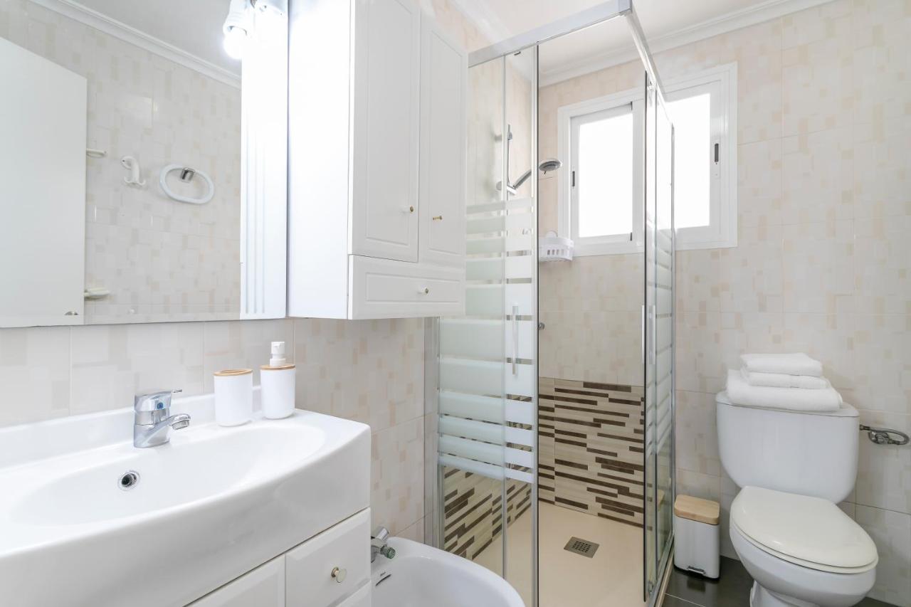 ✩Direct Beach Location ✩ Familyfriendly ✩ Netflix Santa Pola Bagian luar foto