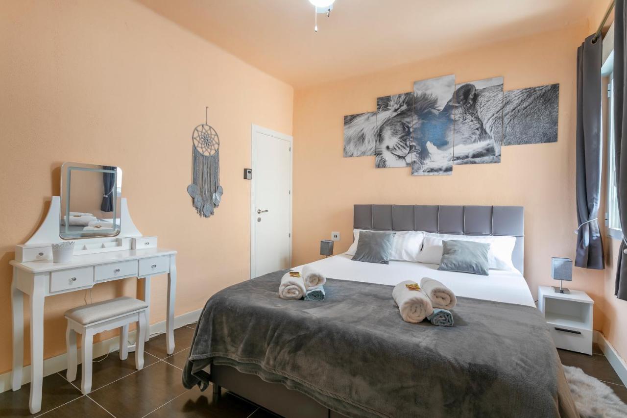 ✩Direct Beach Location ✩ Familyfriendly ✩ Netflix Santa Pola Bagian luar foto