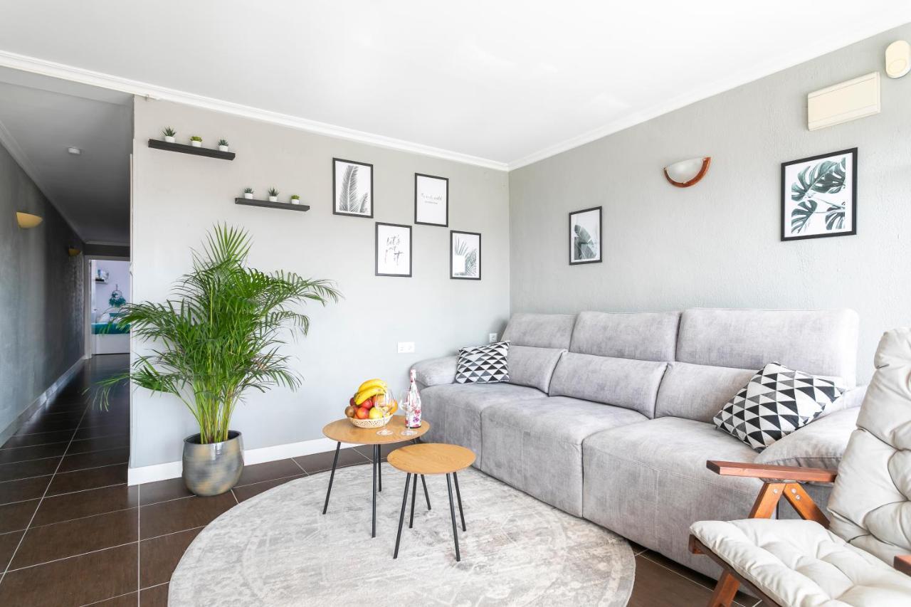✩Direct Beach Location ✩ Familyfriendly ✩ Netflix Santa Pola Bagian luar foto